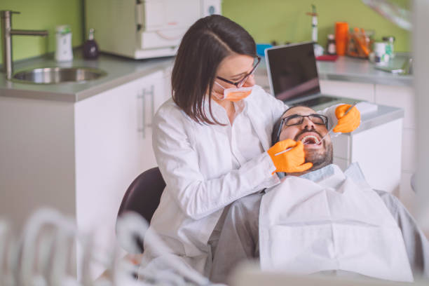 Best Emergency Dentist for Knocked-Out Tooth in Marlin, TX
